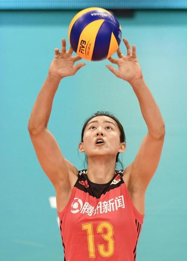 击剑赛场再起风云：皖江赤兔队守住胜果蓬莱火箭队，脚步移动更到位经验成为胜负手-九游娱乐